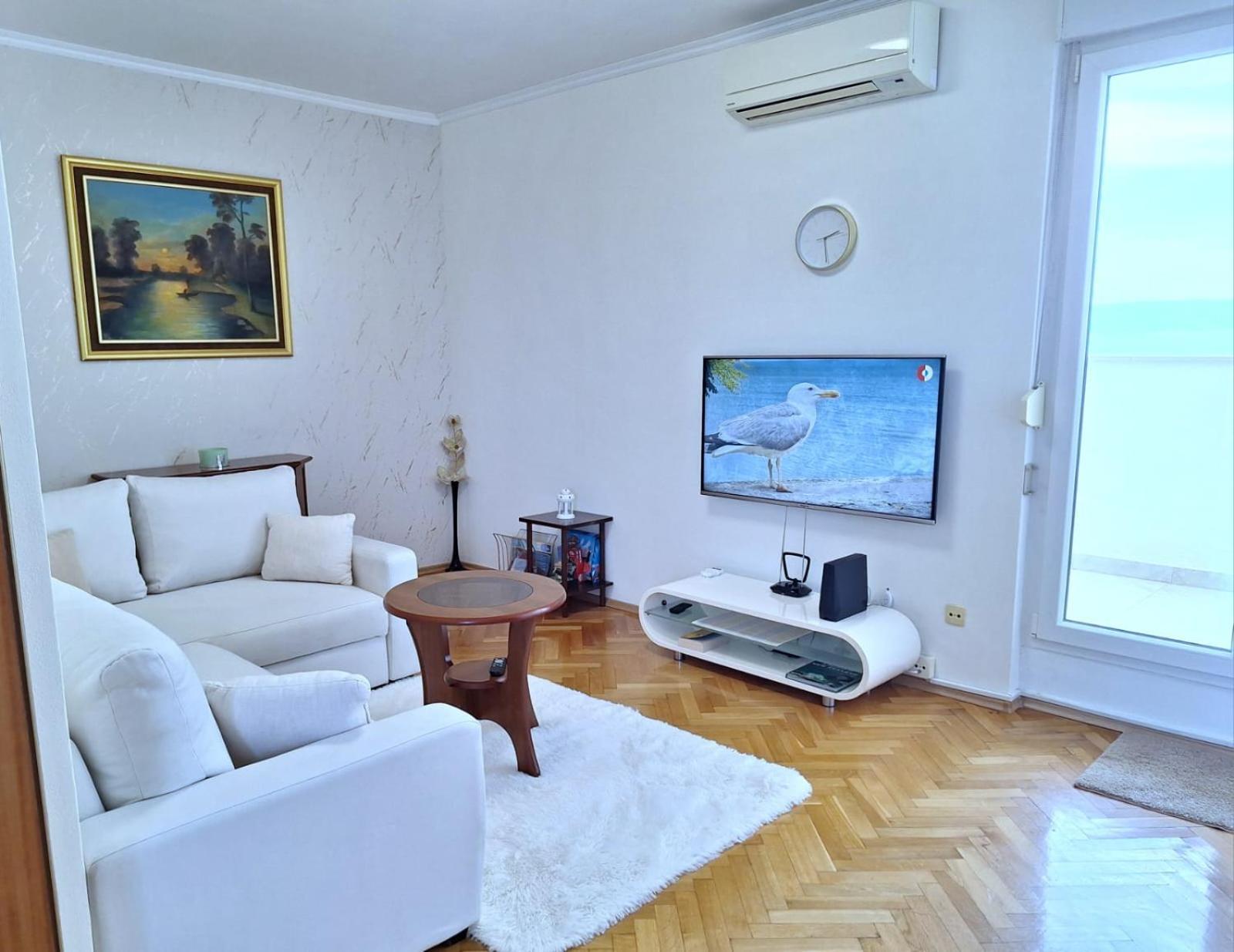 Erca * Split